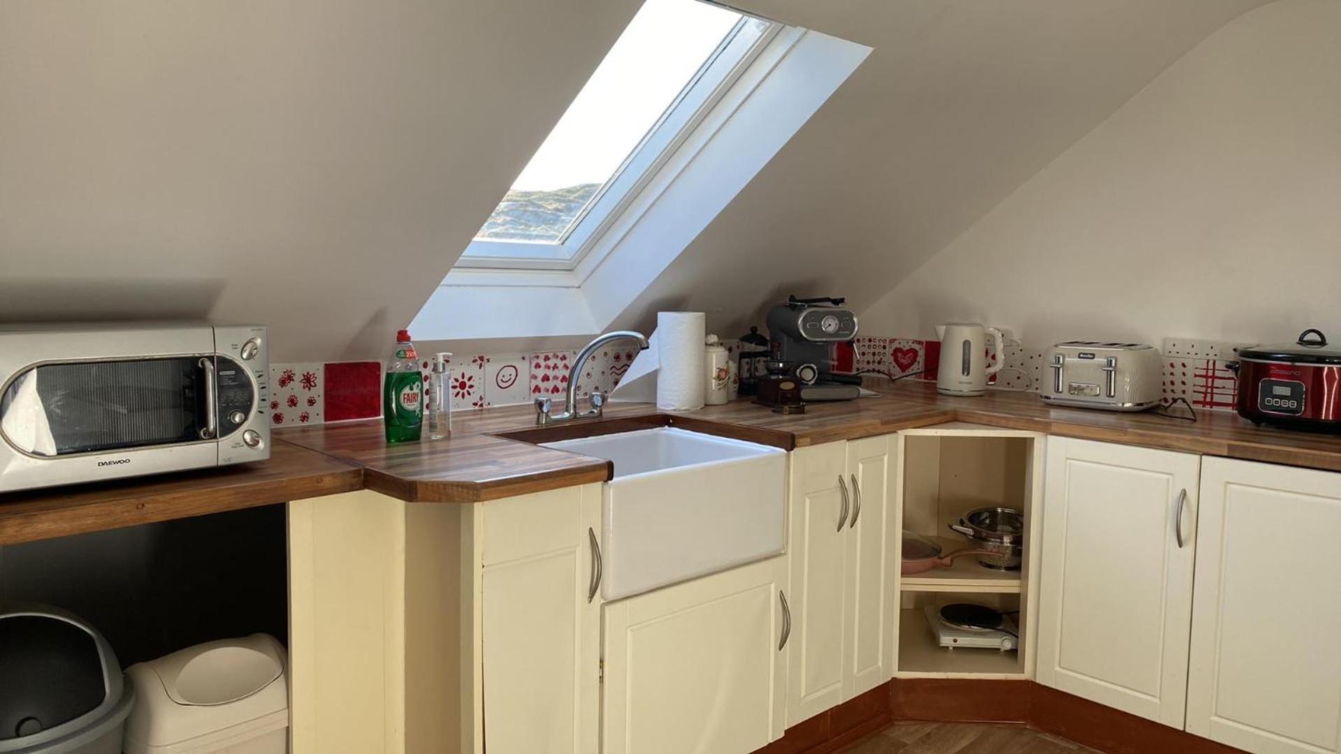 Drop Anchor House, Spacious 3 Bedroom Apartment, Fabulous Sea Views Cleggan エクステリア 写真